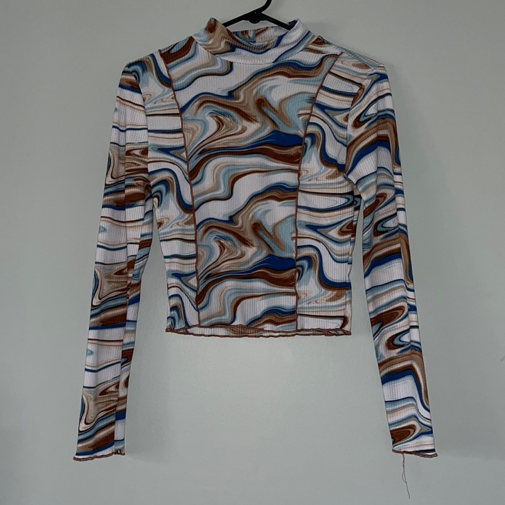 Cropped long sleeve